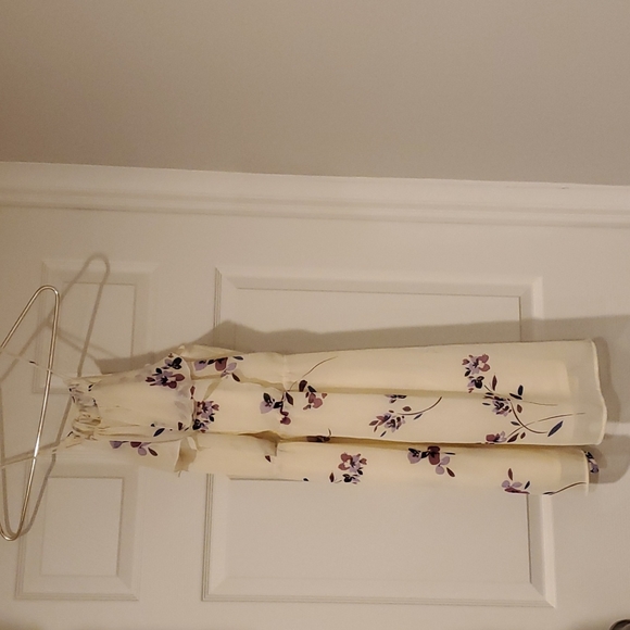 Old Navy floral dress - Picture 5 of 12